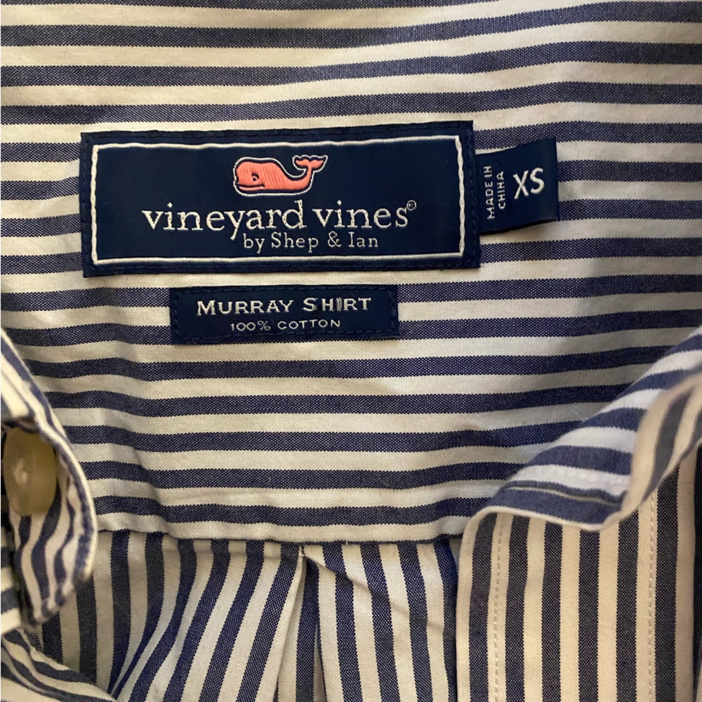 Women's button down - Picture 2 of 2